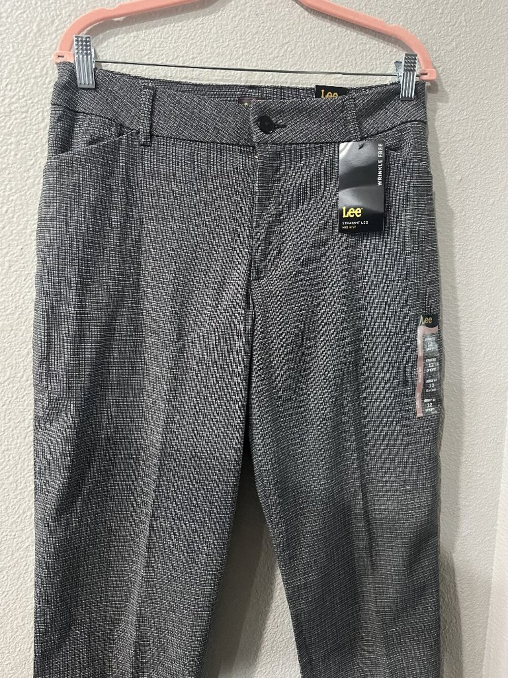 NWT -Lee Straight Leg Mid-Rise Black & gray pants